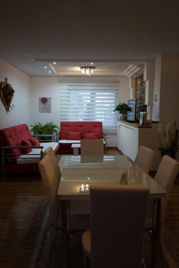 Апартаменты Apartman Volijak Яйце Экстерьер фото
